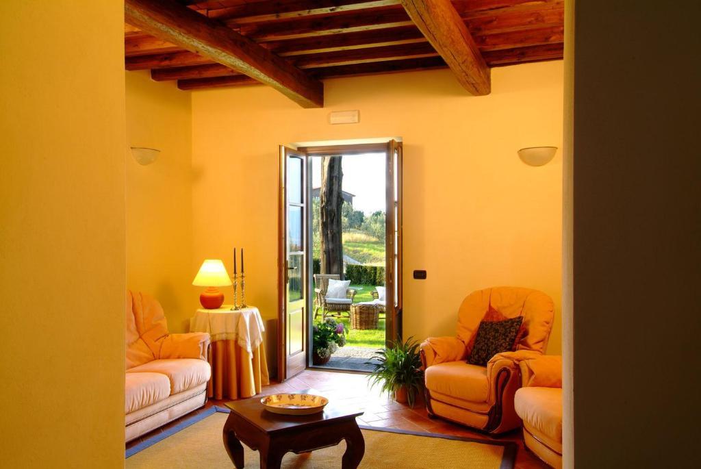 Poggio Desto Bed & Breakfast Куаррата Экстерьер фото